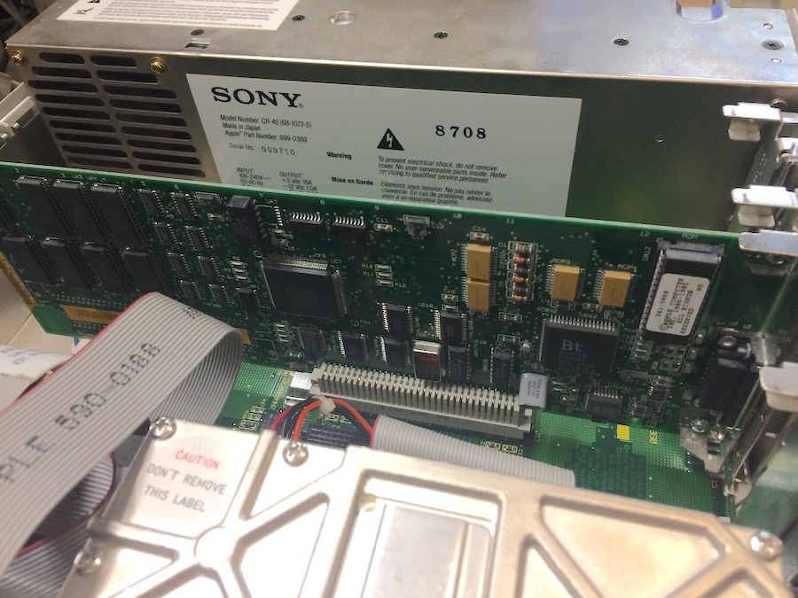 Apple 820-0282-A (Macintosh Ⅱfx) + おまけ Macintosh IIfx - Wikipedia