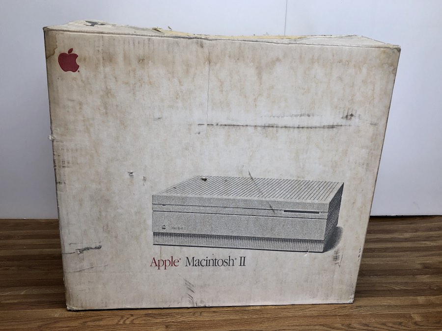 Macintosh II – Apple Rescue of Denver
