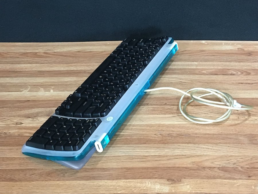 Apple USB Keyboard – Apple Rescue of Denver