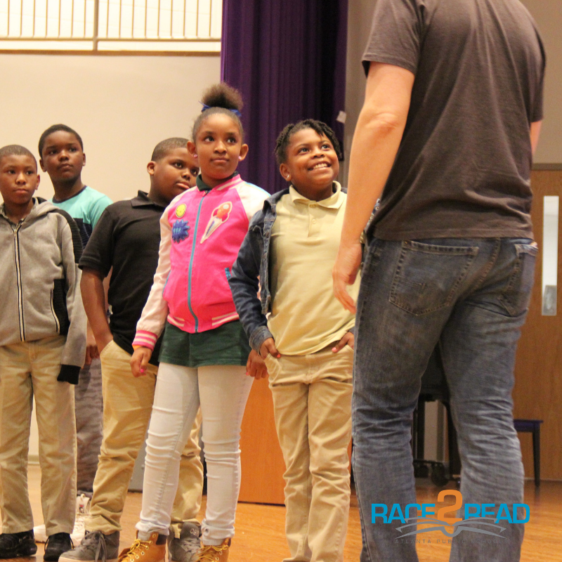 Students ask "The Diary of a Wimpy Kid" author Jeff Kinney questions about his book series.