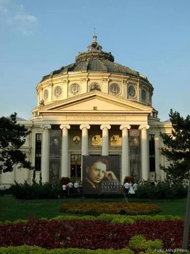 SĂPTĂMÂNA ACEASTA