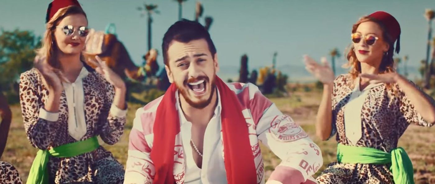 محمد رمضان يكشف مصير الدويتو الغنائي مع سعد لمجرد المحبوس في فرنسا (فيديو)