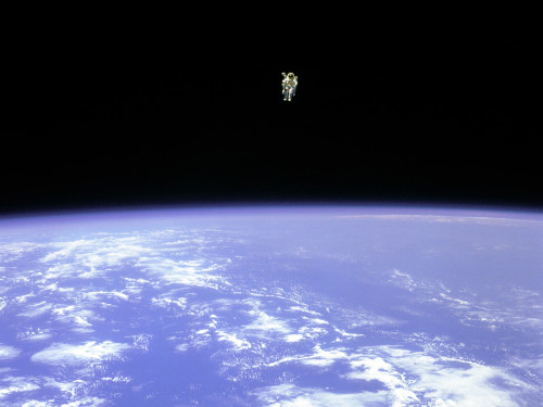 Space_Walk.jpg