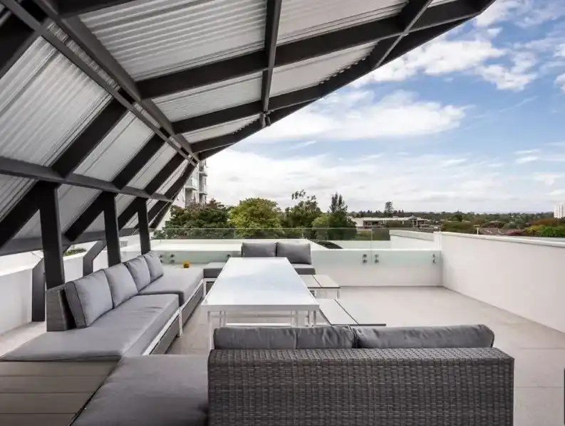Rooftop Minimalis