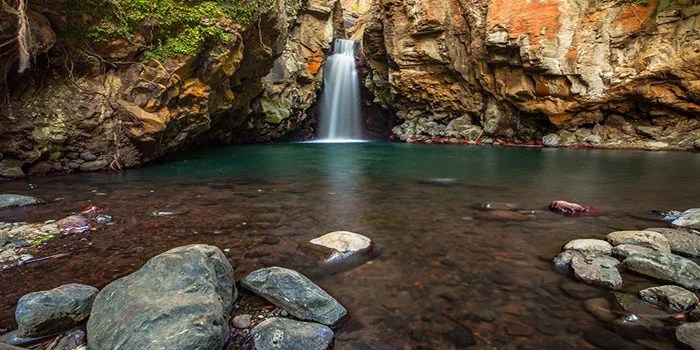 Air Terjun Tembok Barak - Keindahan Alam yang Tersembunyi di Bali