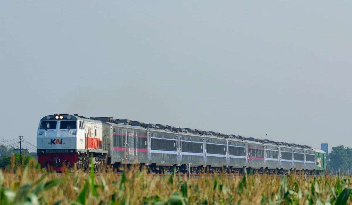 Sambut HUT RI Ke-80, KAI Berikan Diskon Tiket Kereta Hingga 20 Persen