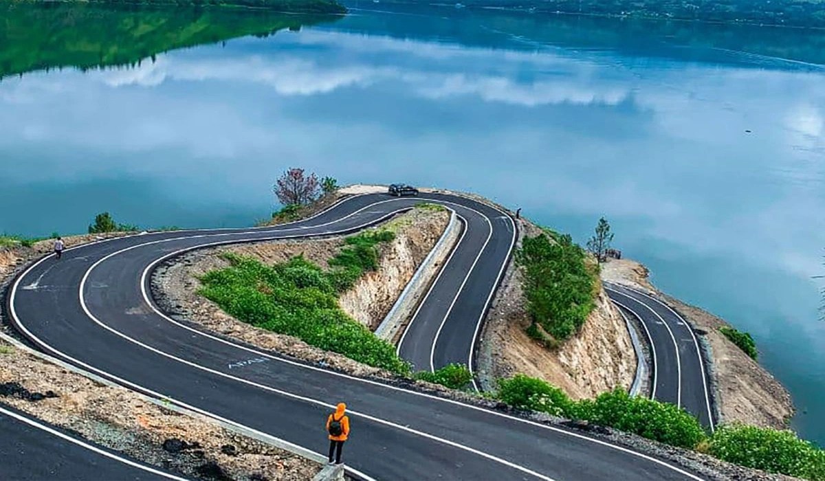 Bukit Sibeabea: Surga Tersembunyi di Jantung Sumatra Utara