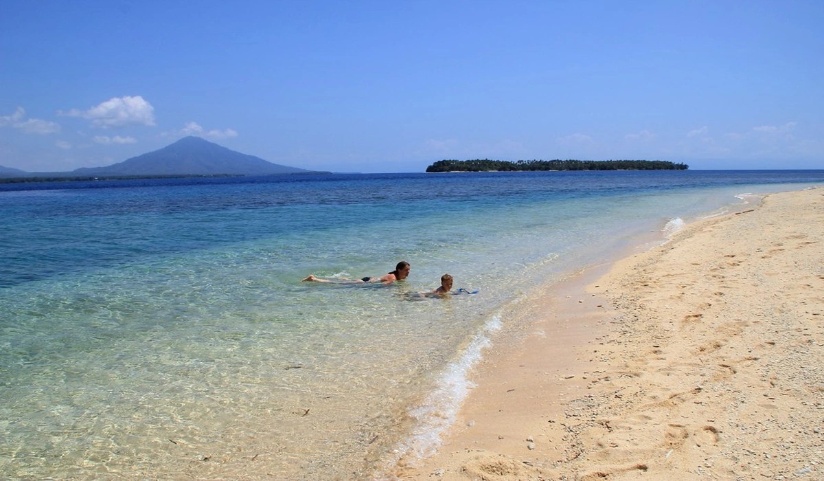 Pulau Kakara, Surga Tersembunyi di Halmahera Utara Yang Indah