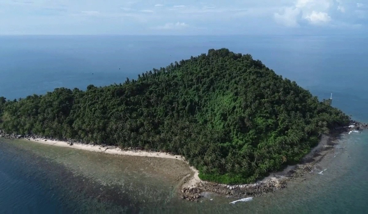 Pesona Pulau Baru Di Bengkayang, Surga Alam Dan Potensi Wisata Berkelanjutan