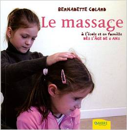 Le massage à l'école et en famille