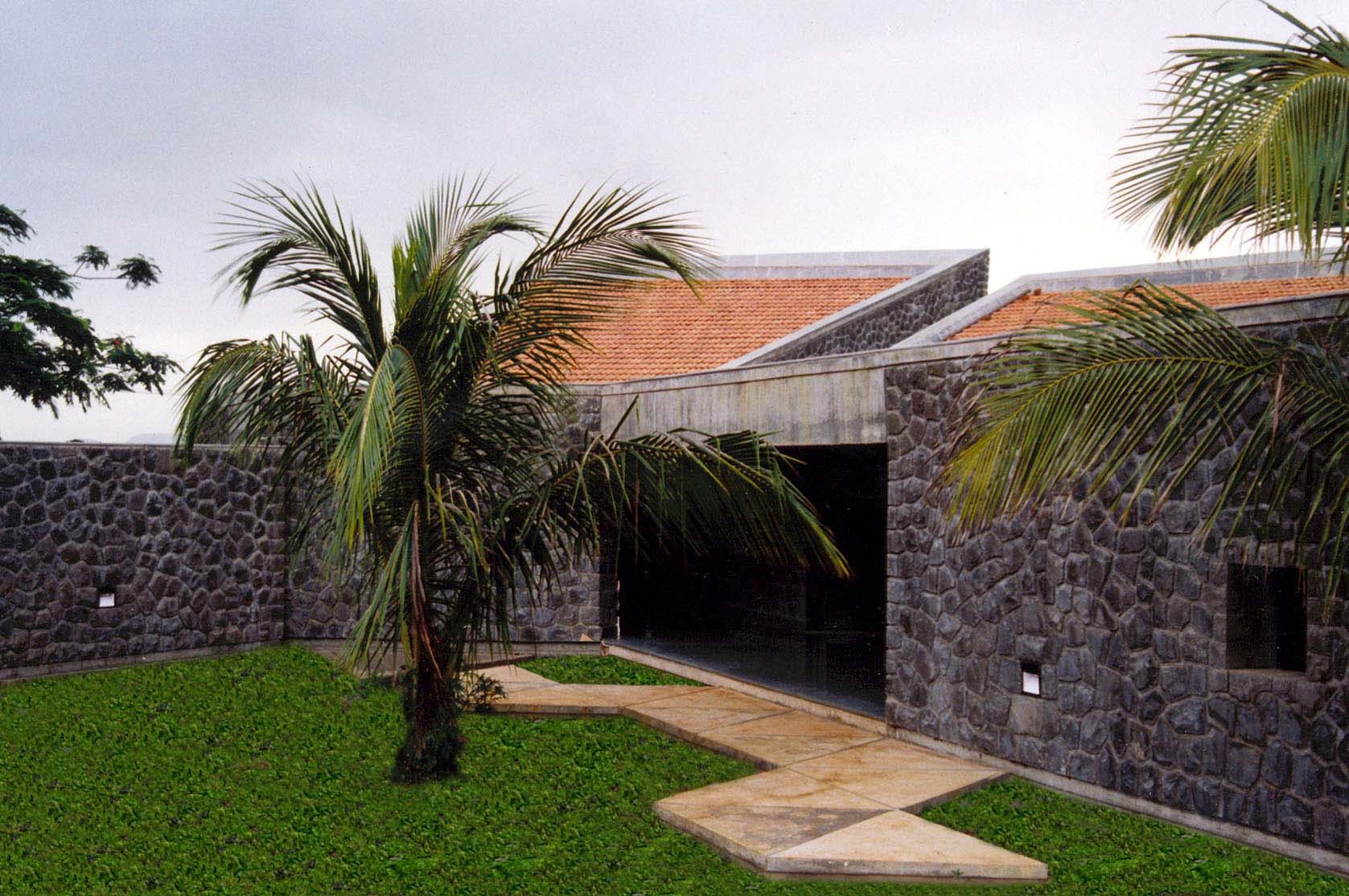 Rohan at Pune by Madhav Joshi and Associates