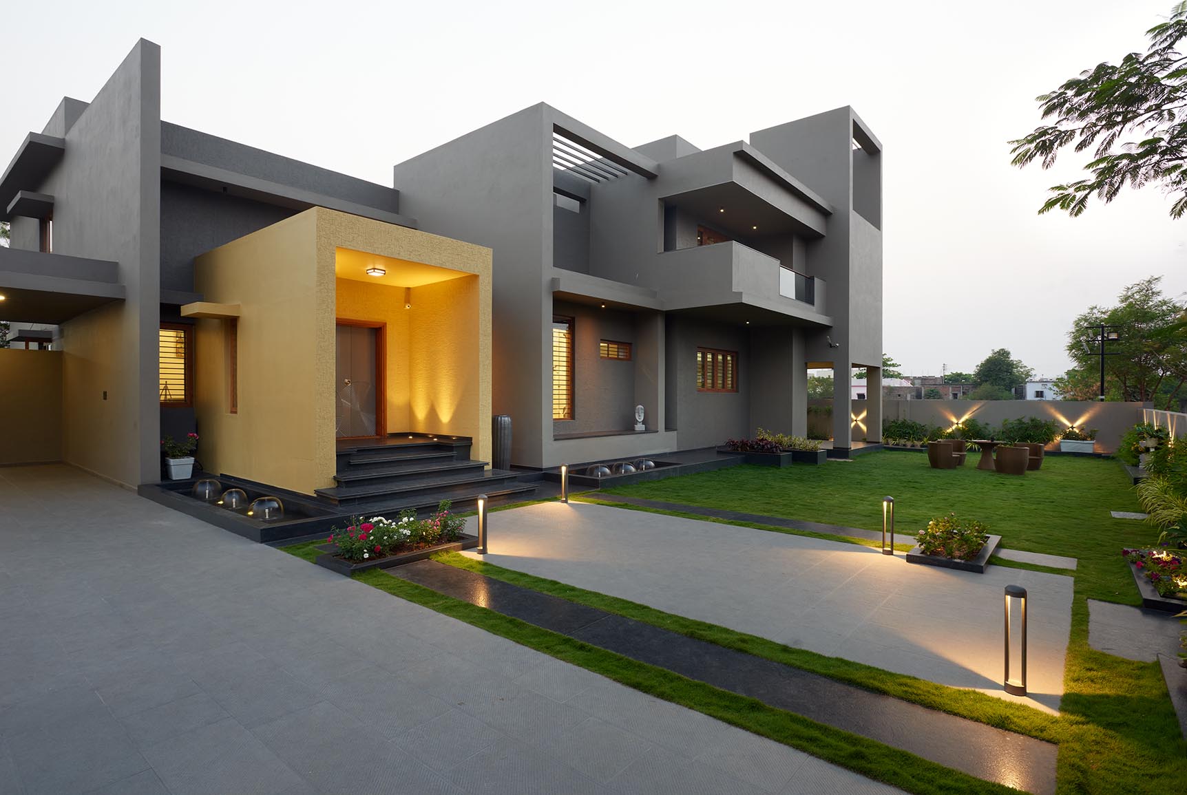 Maliwal Residence, Nanded, Maharashtra - 4th Axis Design Studio