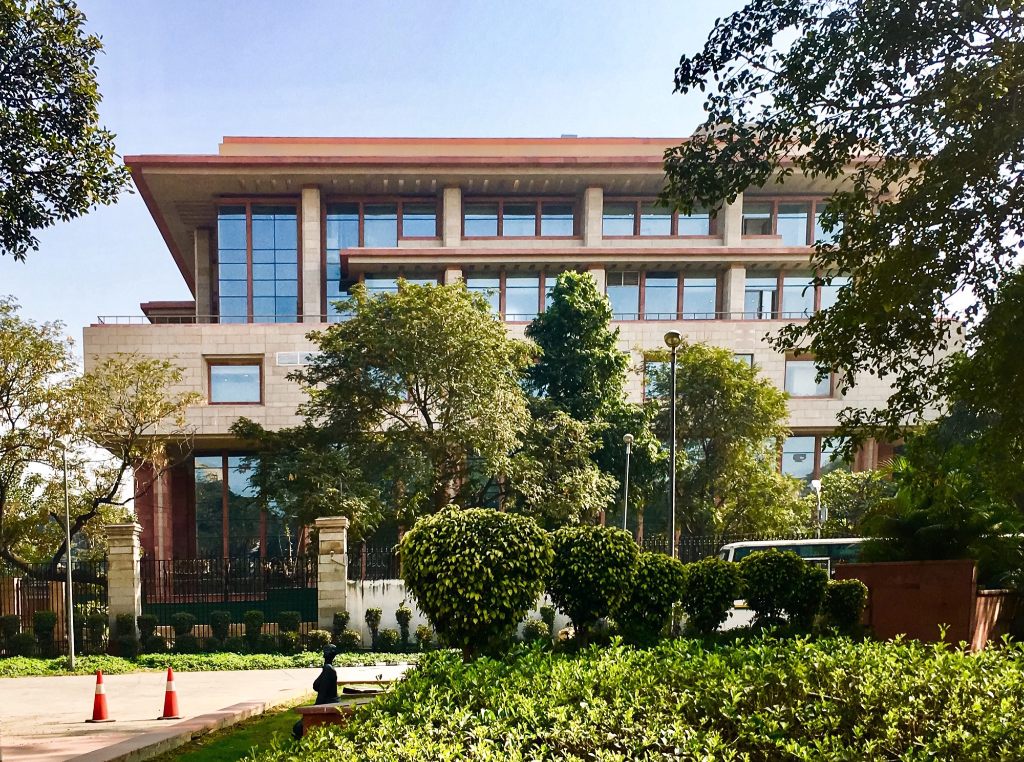 new-court-blocks-at-the-delhi-high-court-by-design-forum-international