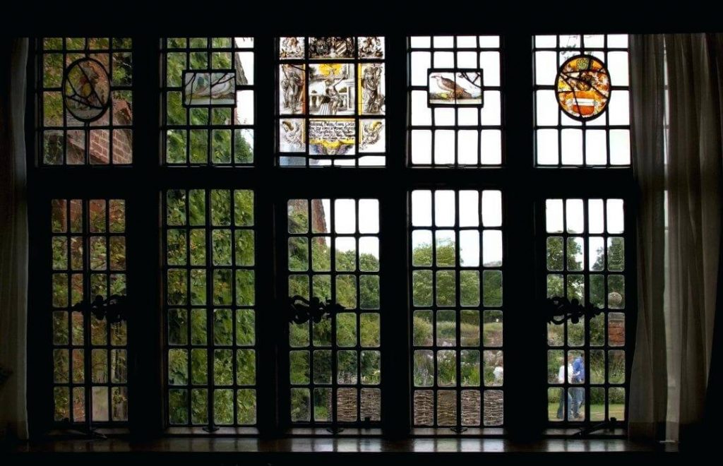 12 Elegant Window Grill Design 2020 Updated