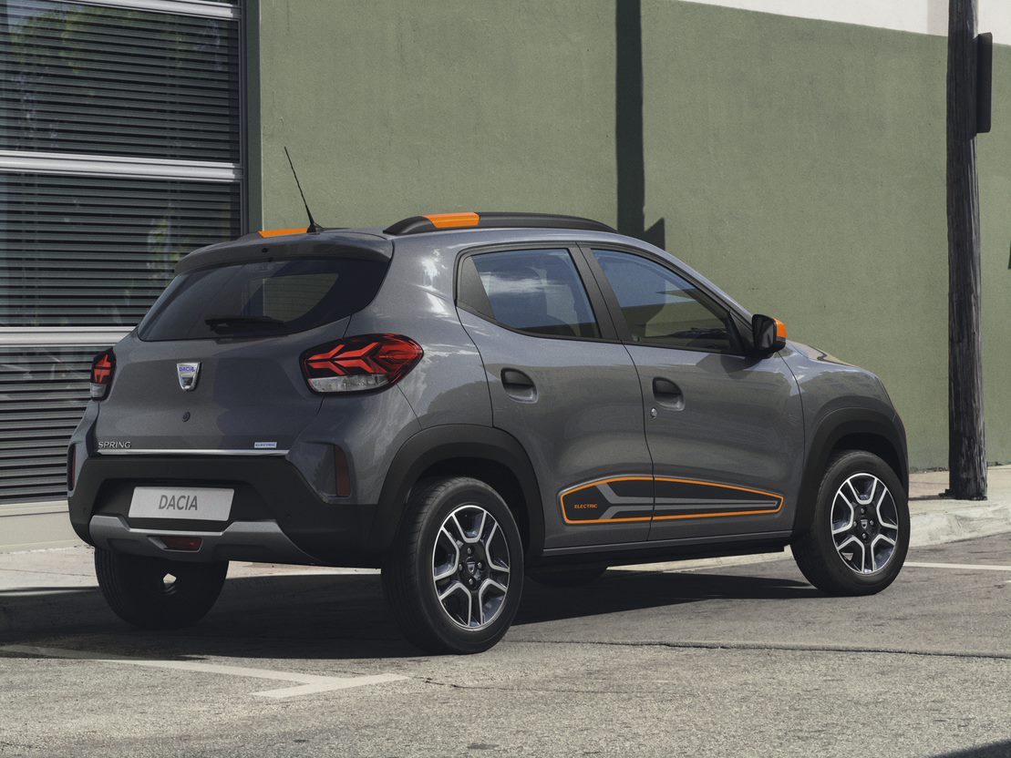 Avem deja 1000 de Dacia Spring livrate si peste 300 inmatriculate