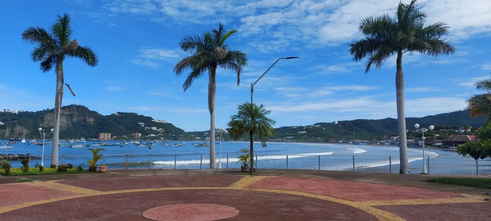 Shuttle service from Hotels in La Fortuna - Arenal to San Juan del Sur.