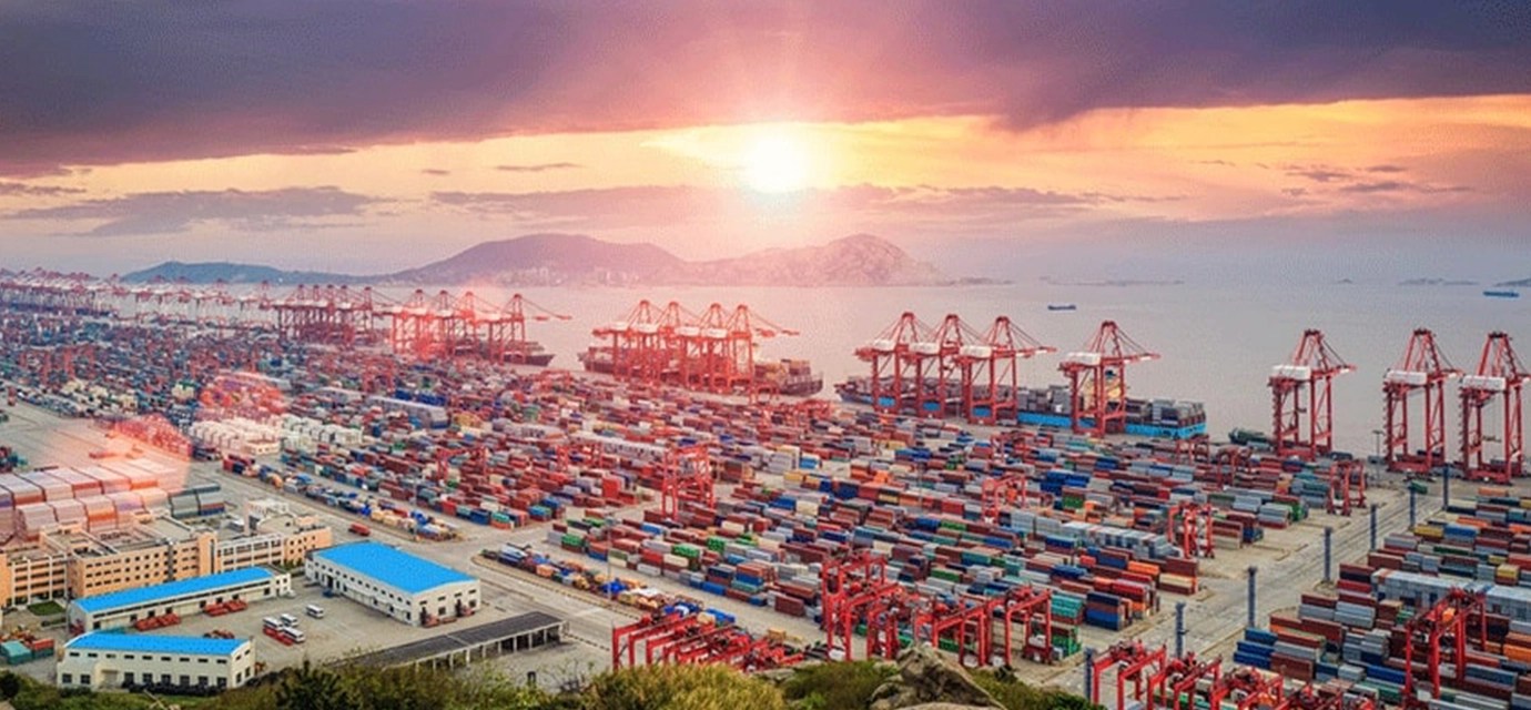 56pnaARES Security Work In The Port Of Shanghai