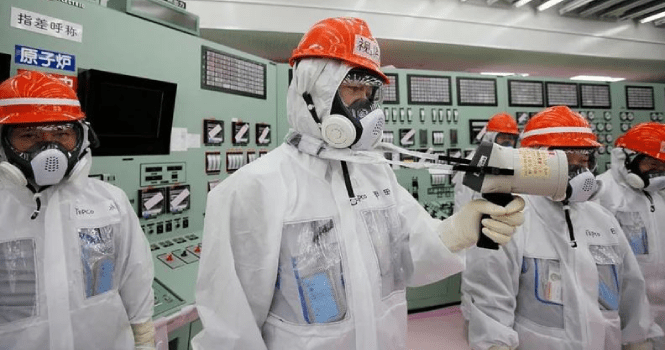 &rlm;هل تقف الطاقة النووية على أعتاب عصرٍ جديدٍ؟