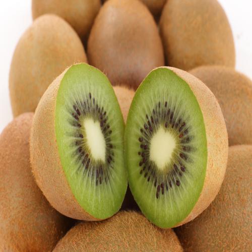 KIWI (kg)