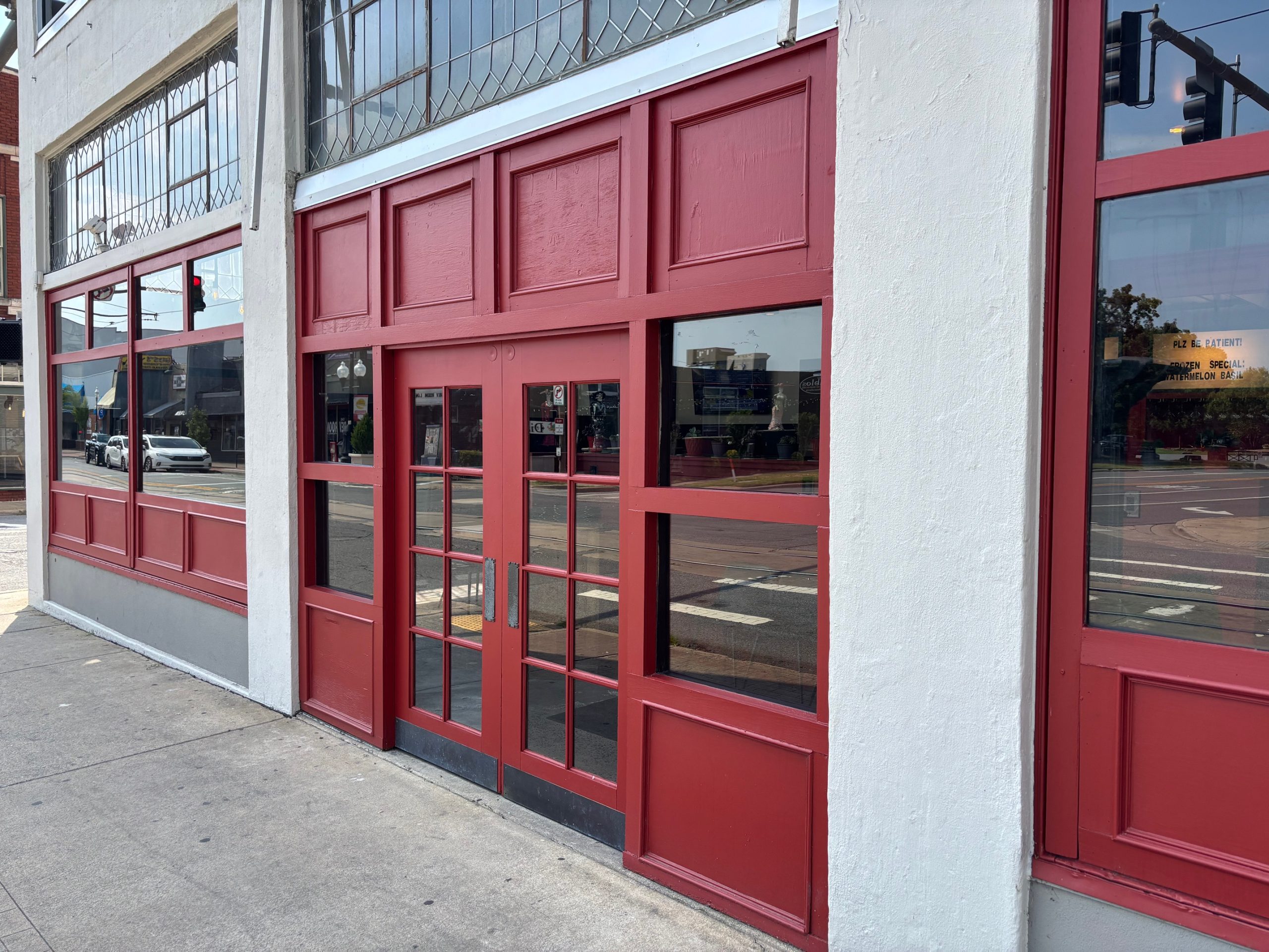 arktimes.com - Daniel Grear - Hazel's Public House opens in the River Market