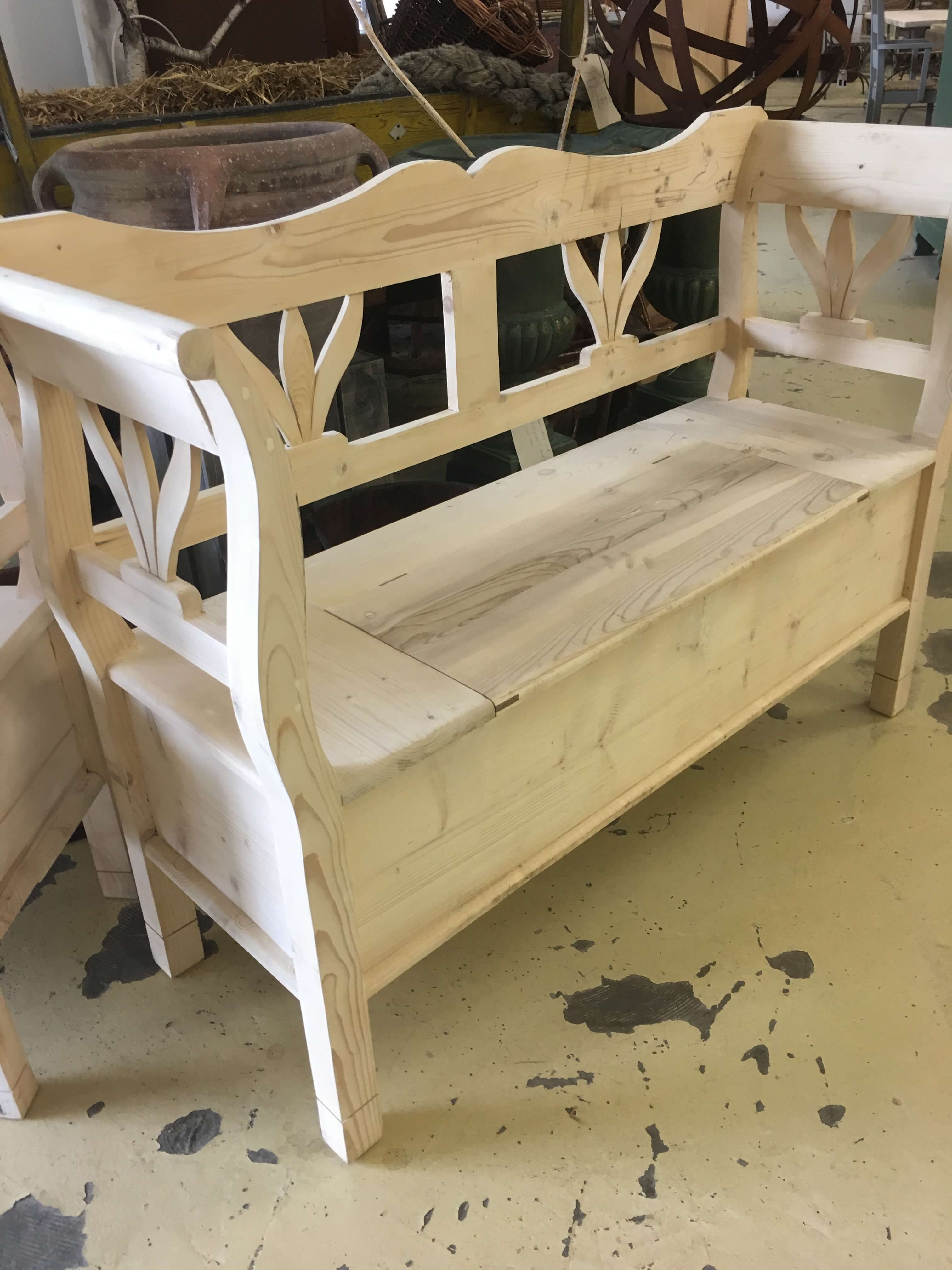 Bench. — Ark Vintage - Vintage, Retro, Urban, Reclaimed