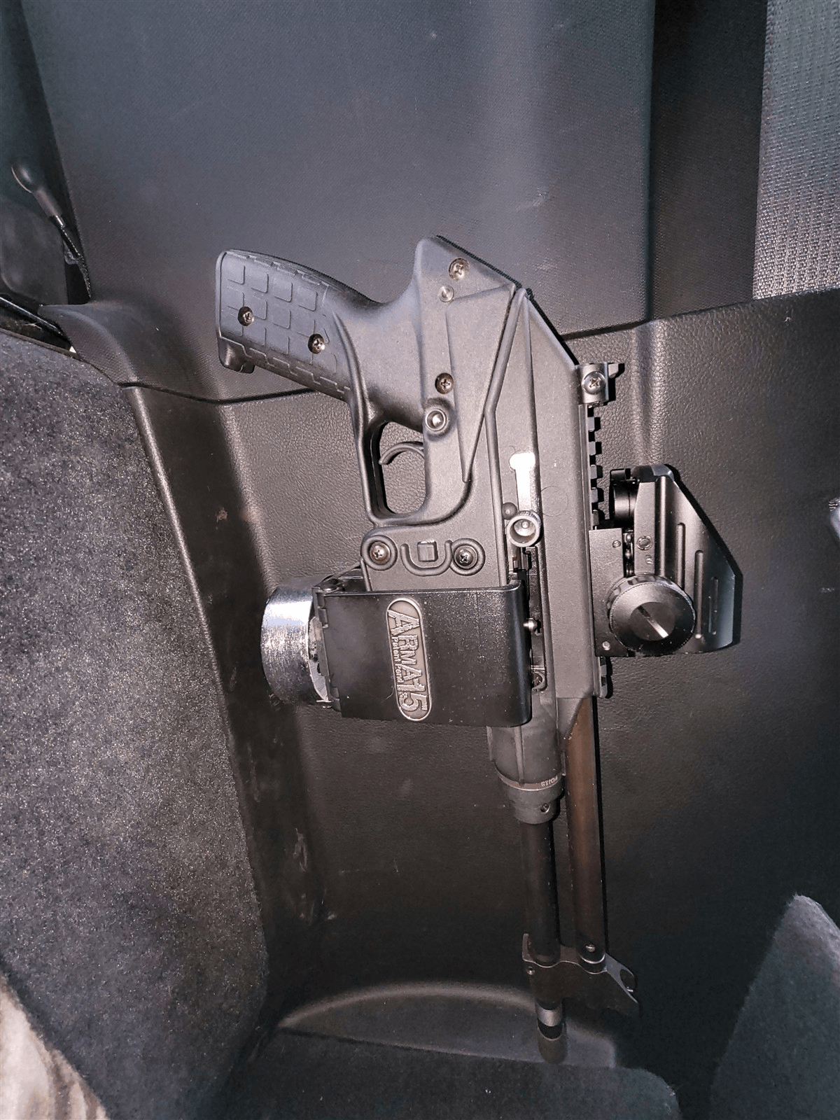 Customer — Installation with a puck lock