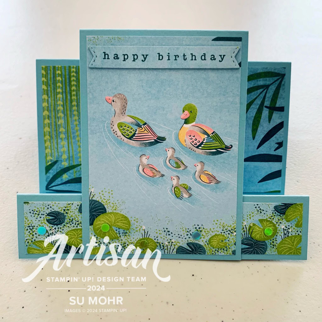 By Su Mohr; Click aromasandart.com to go to my website for details! Featuring: Lily Pond Lane DSP, Country Birdhouse Stamp Set, Happy Little Things Dies, Iridescent Discs; #lilypondlane #funfoldcard #fancyfolds #countrybirdhouse #happylittlethings #crafting #cardmaking #papercrafting #diy #stampinup #ducks #ducksoncards #birthdaycards #artisandesignteam #sumohr