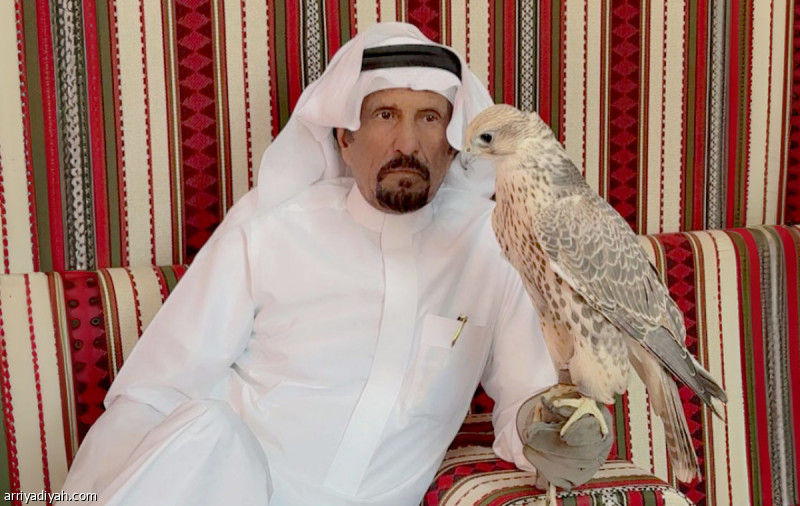 العجوني لـ&laquo;الرياضية&raquo;: دخلت الصقور قبل 40 عاما.. والديدان خطر