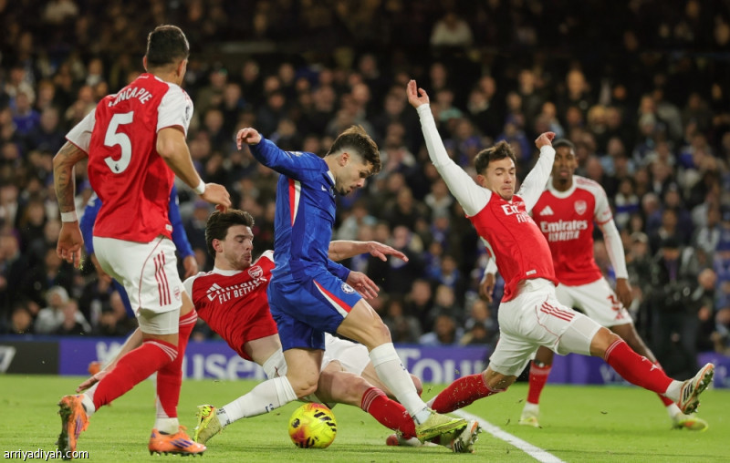 بـ 10 لاعبين.. تشيلسي يتعادل مع أرسنال