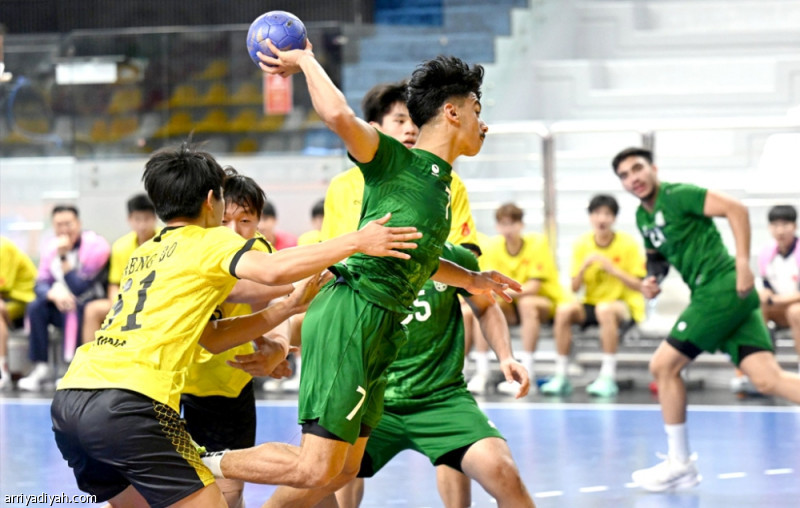 قبضة الأخضر إلى نهائي &laquo;الأسياد&raquo;