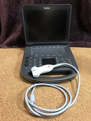 鍼治療で使用する超音波機器（エコー）