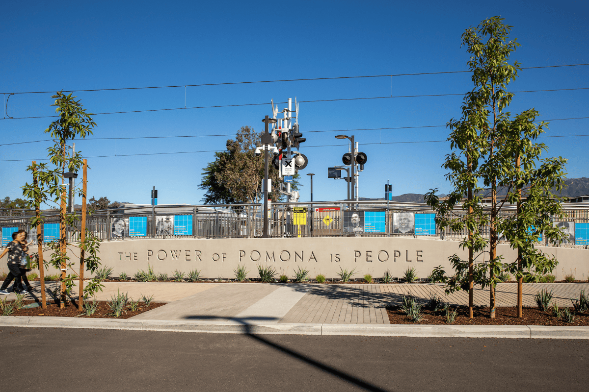 Stephen Farley, The Power of Pomona is People