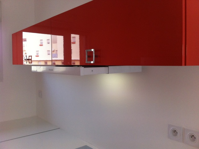 cusine orange brillant