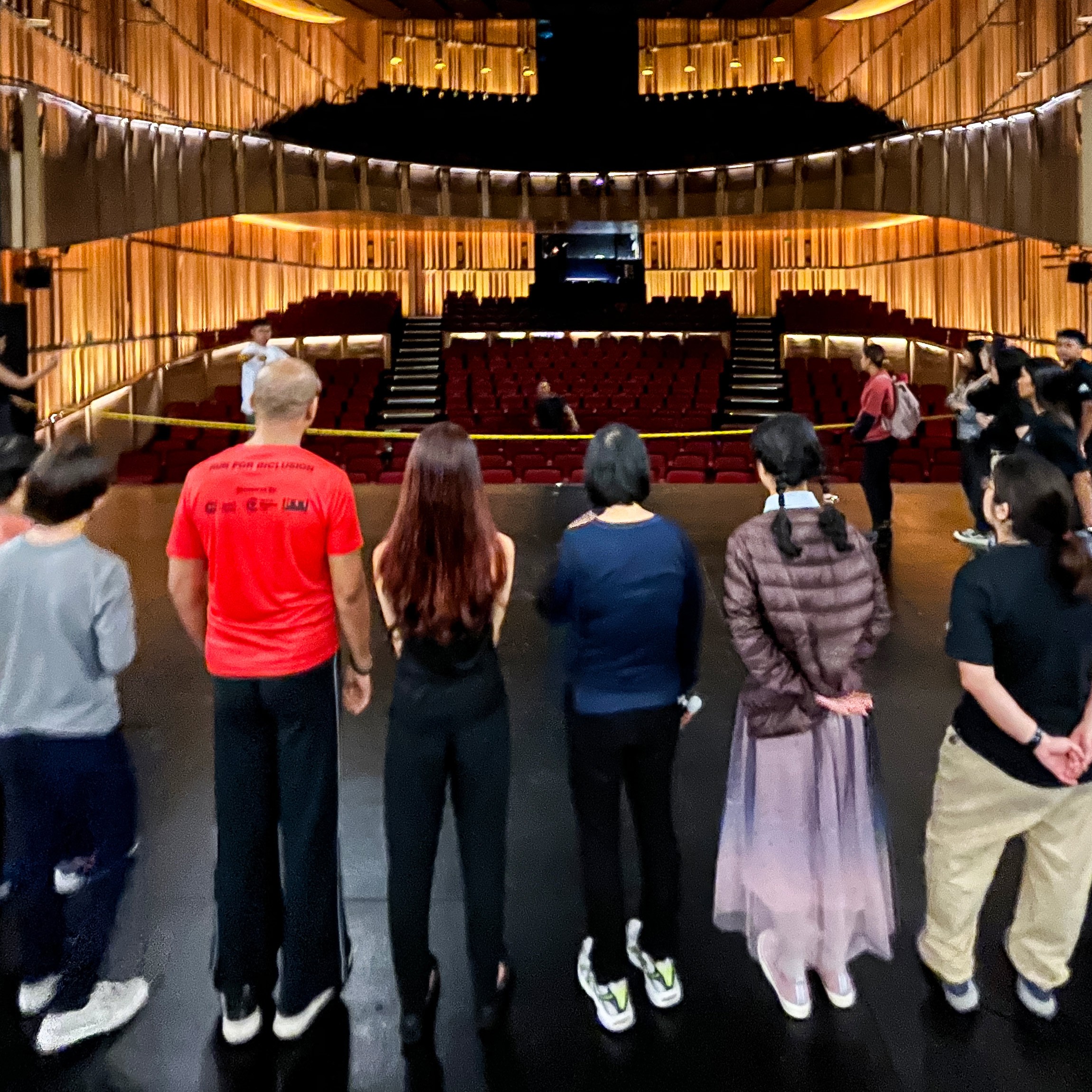 Image features actors from Chachambo having an access tour of Victoria Theatre before bump-in.