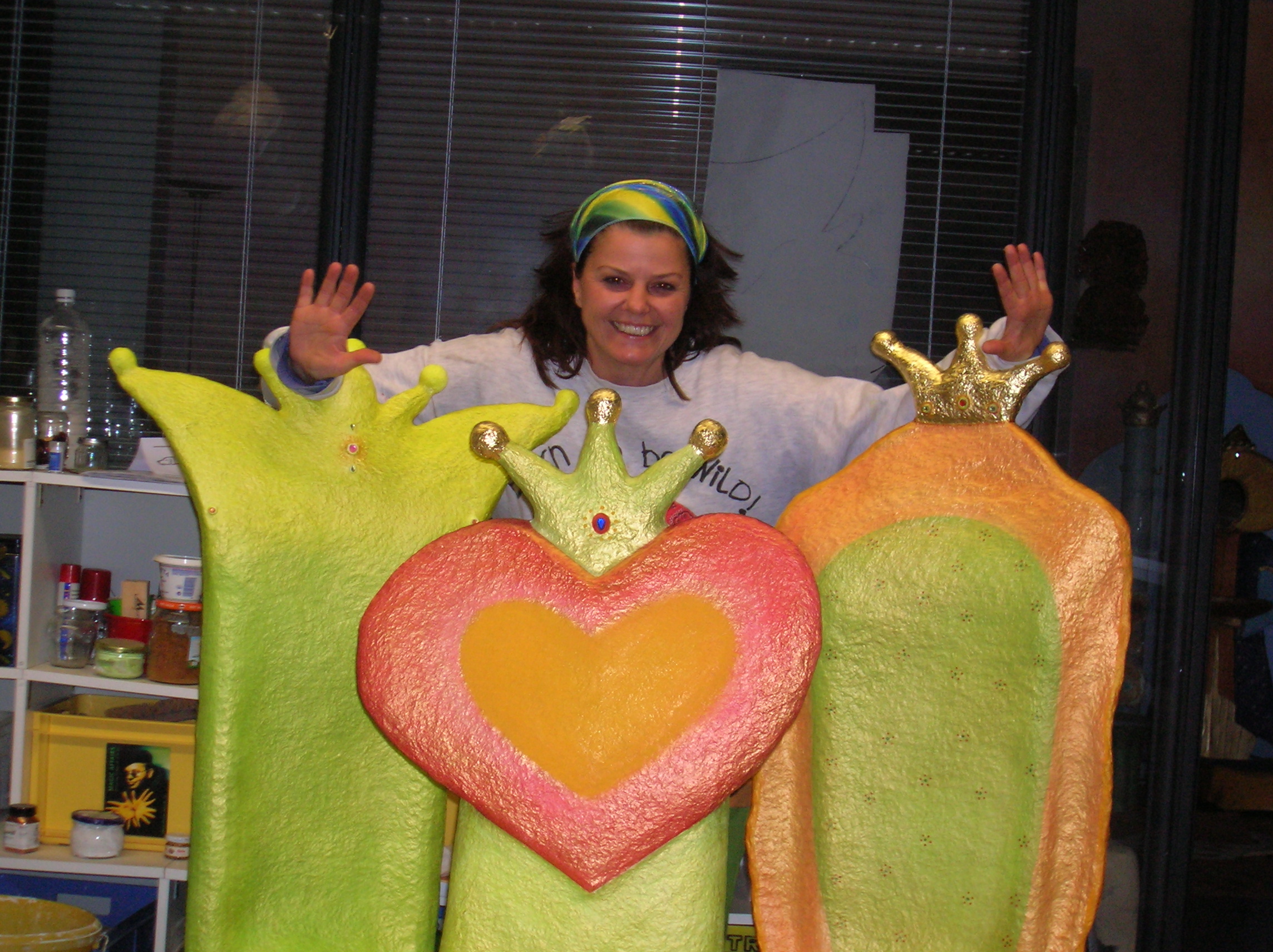 Papiermaché Künstlerin erna arte valentini