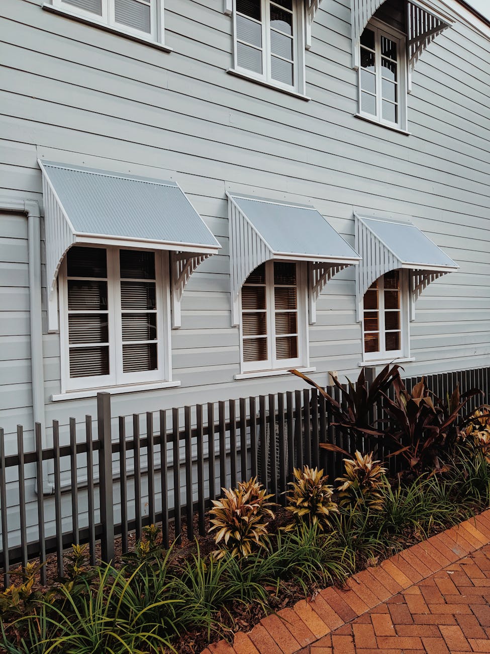 Read more about the article What to Look for When Hiring a Fence Company