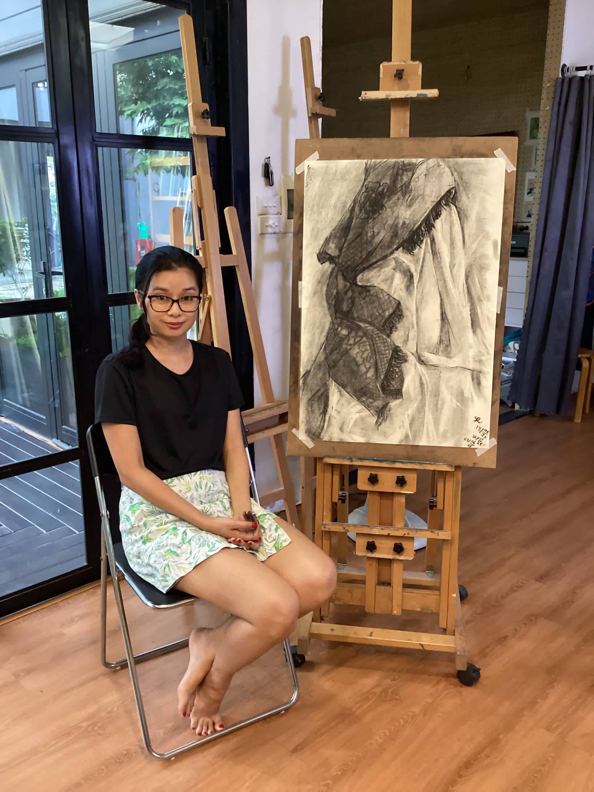 Sayang’s Beginner Art Journey in Hanoi: From the Plaster Cube to Lively Portraits