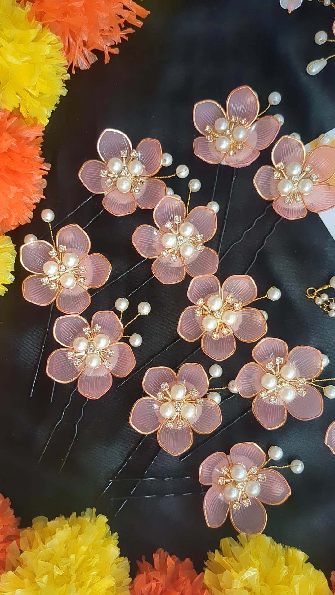 Flower pin( price mentioned for 1 pin)