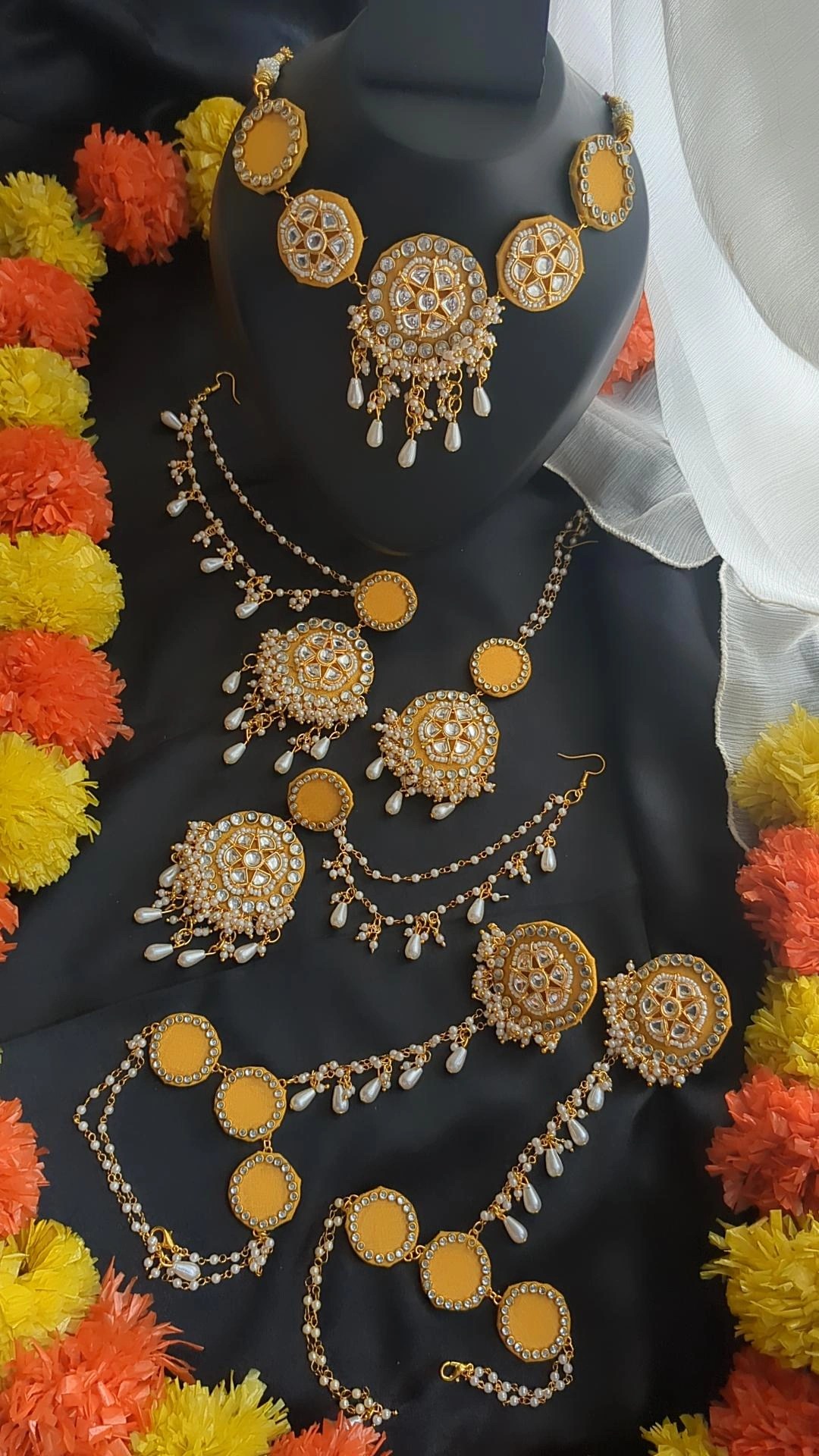 Kundan pearl set - yellow/ pink