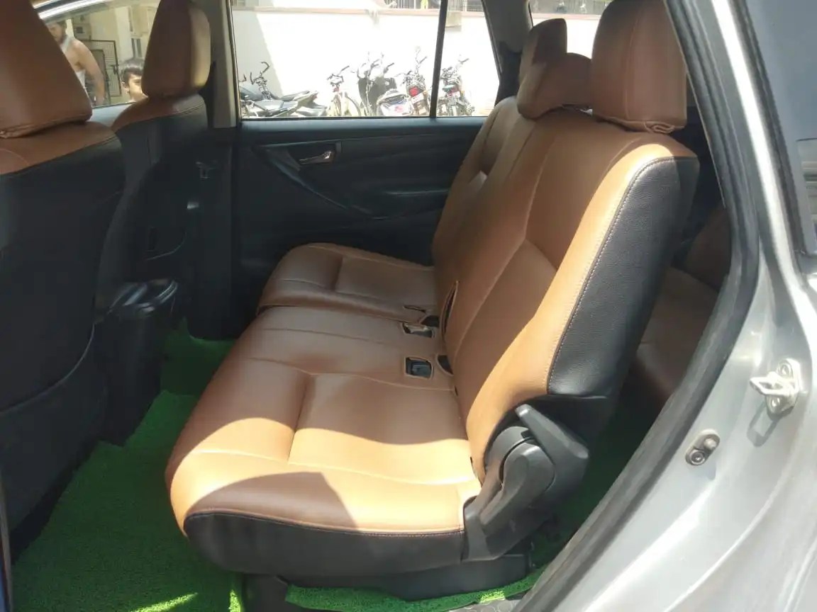 Innova cabs service bangalore