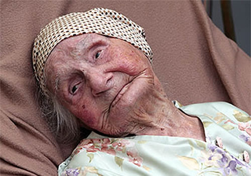 Aos 116 anos, a supercentenária francisca celsa dos santos era considerada a terceira pessoa mais velha do mundo. Morre A Mulher Mais Velha Do Mundo