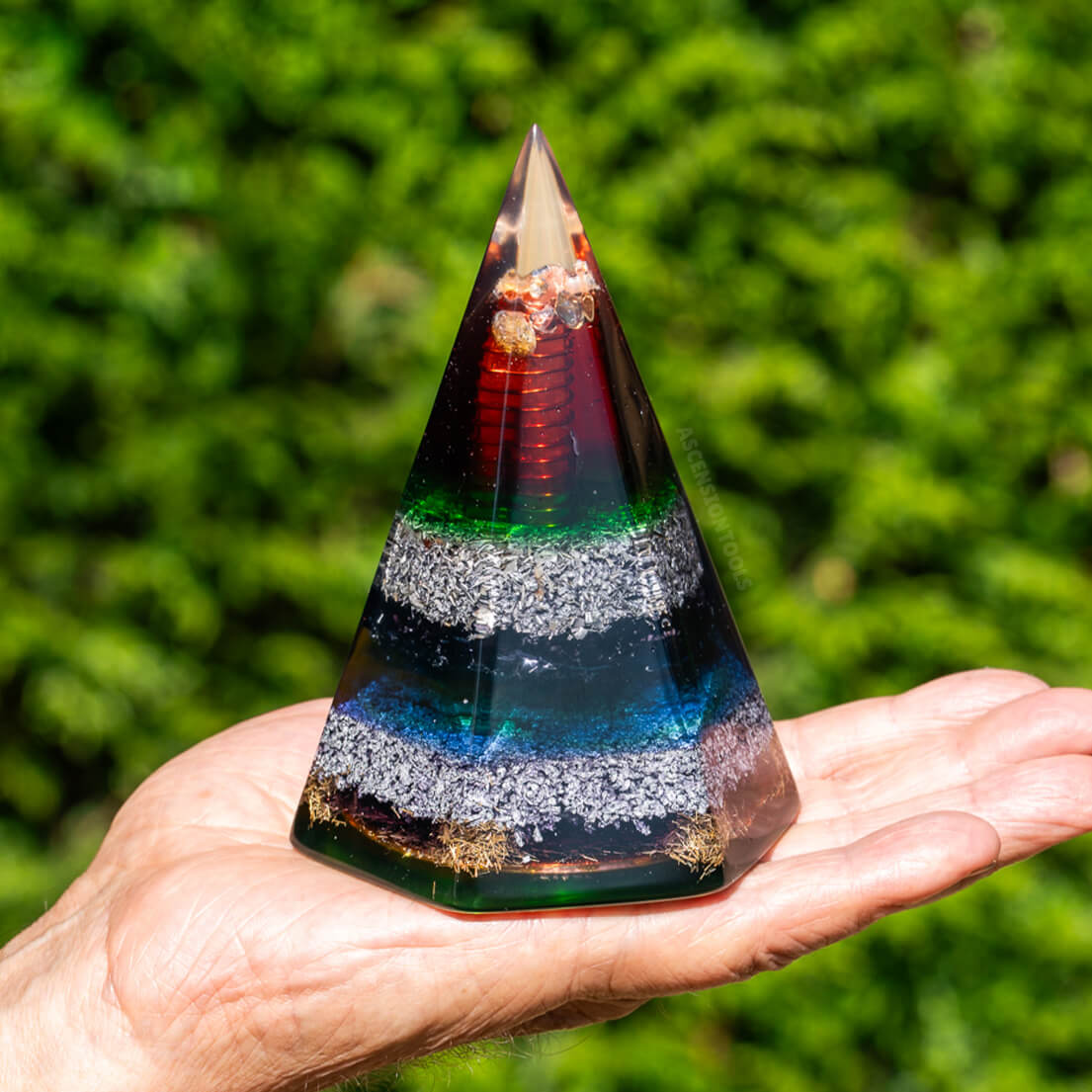 Inner Red - Medium Pyramid Orgone Generator v2