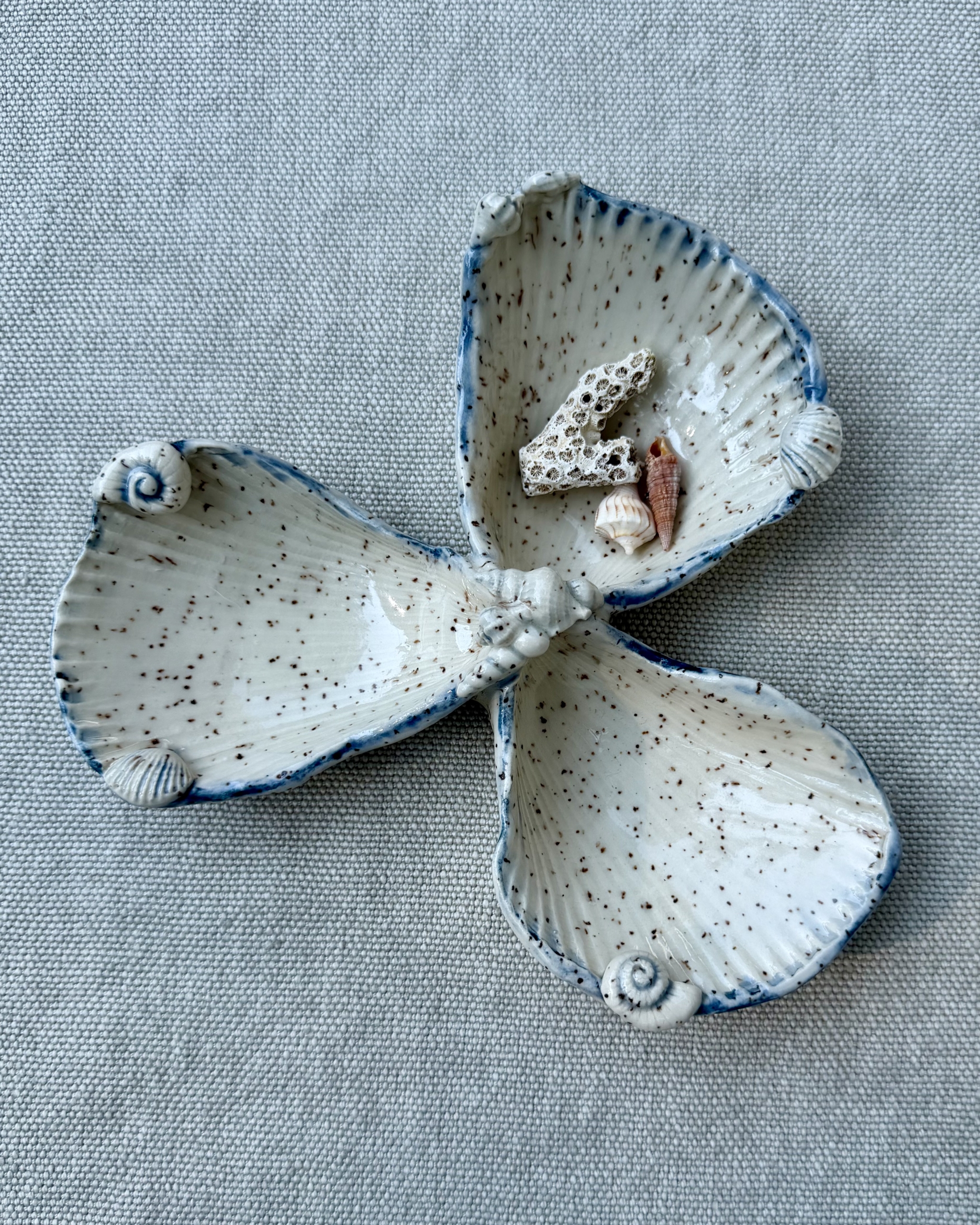 Ceramic 3 Sea Shell Tray No.3