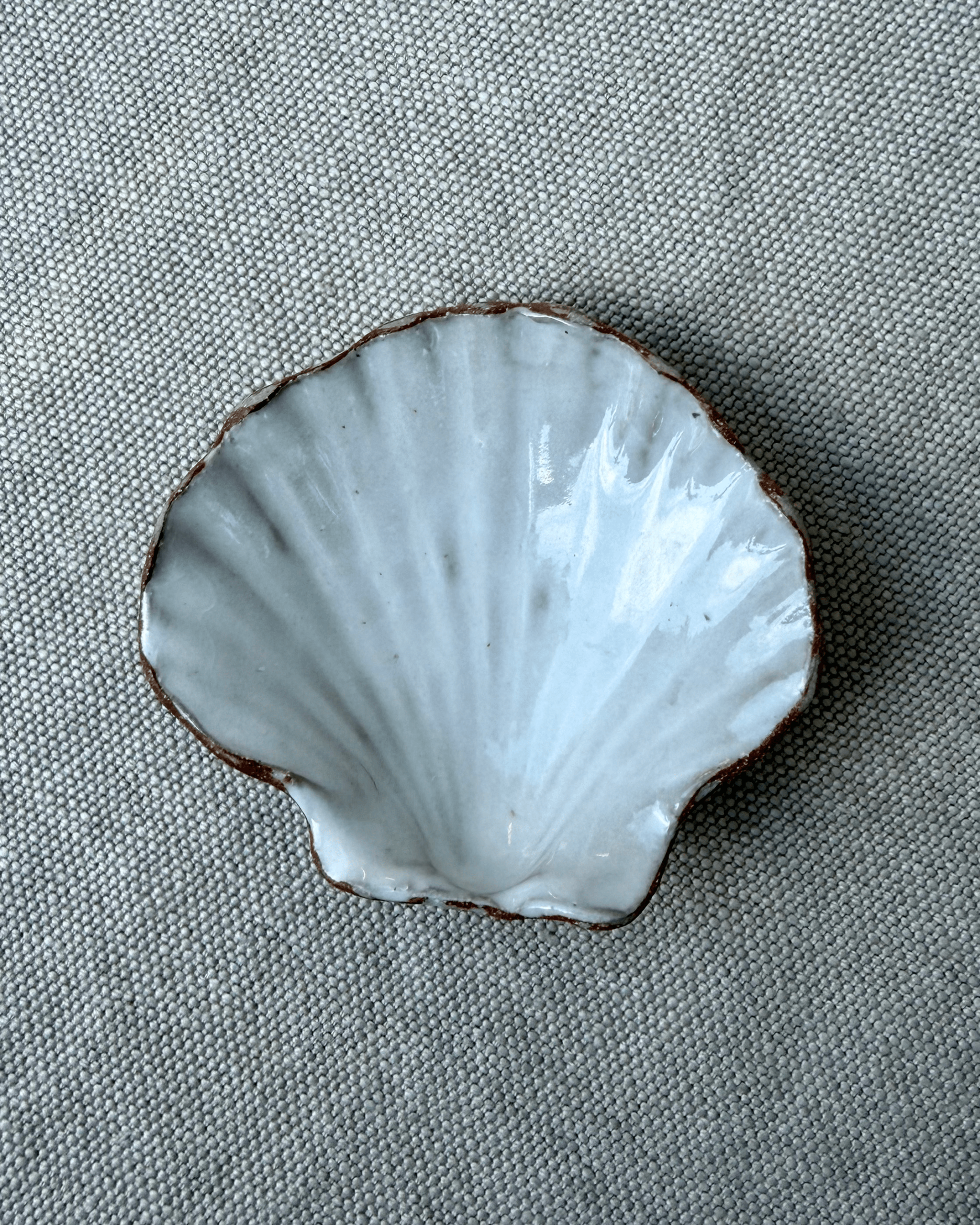 Shell Dish - Brown clay with white glaze