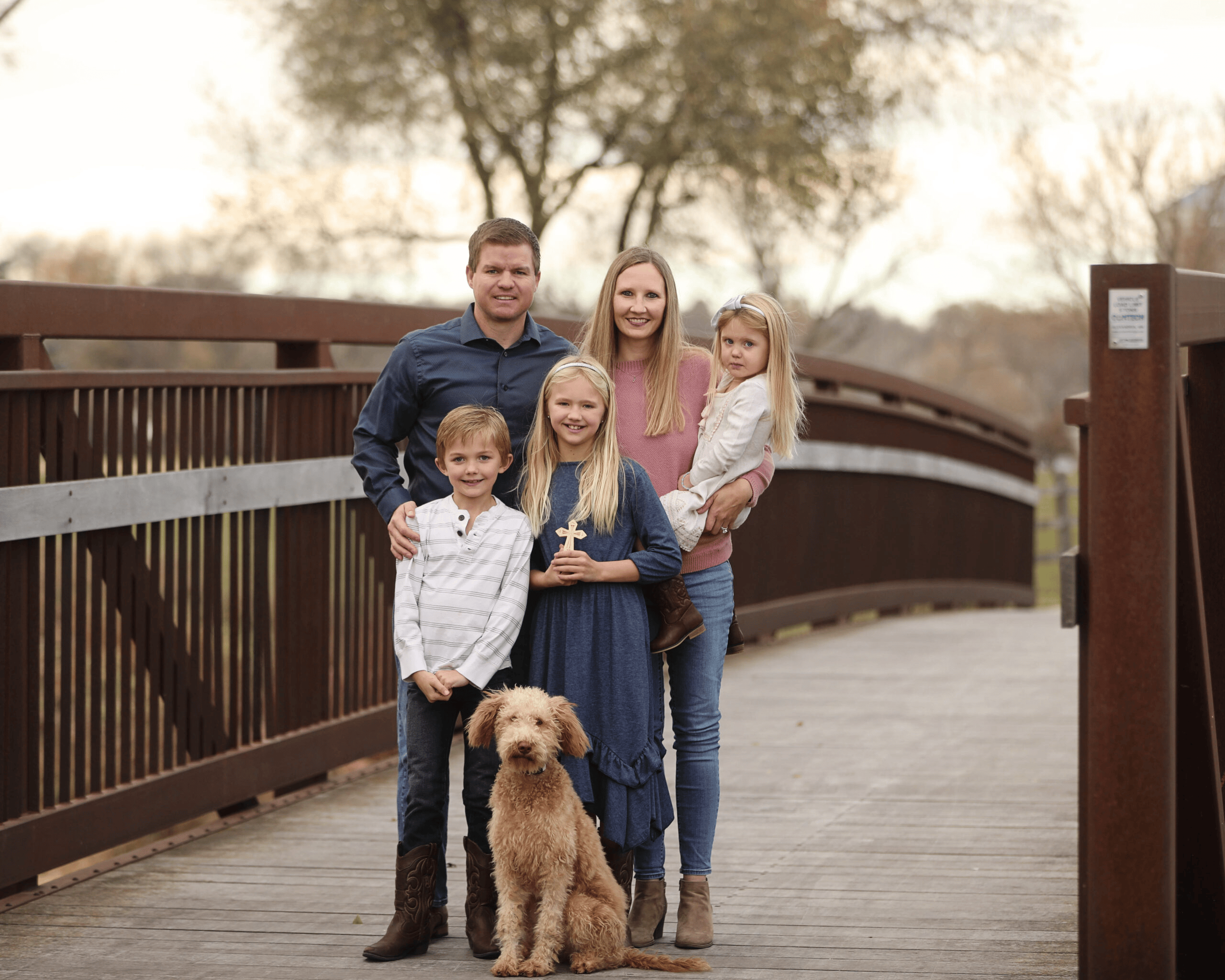 Can Our Dog Be in Our Family Photos? Absolutely!