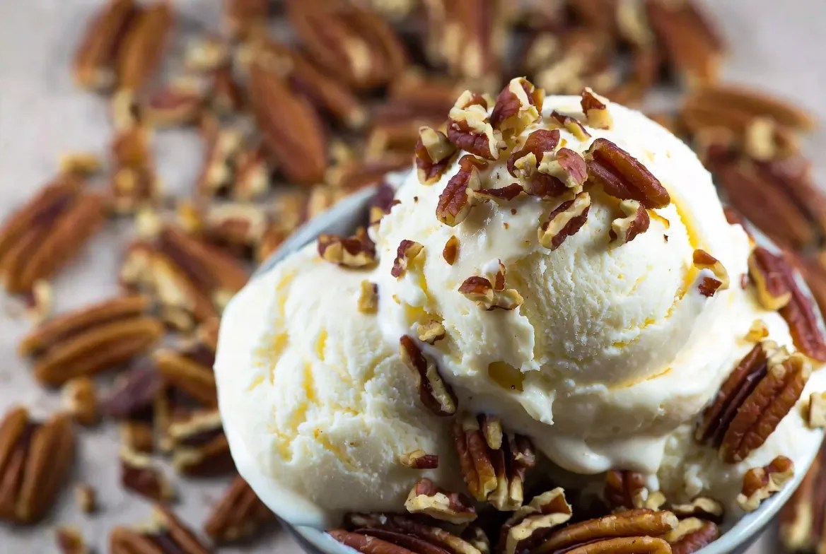 Homemade Butter Pecan Ice Cream (No Machine Needed)