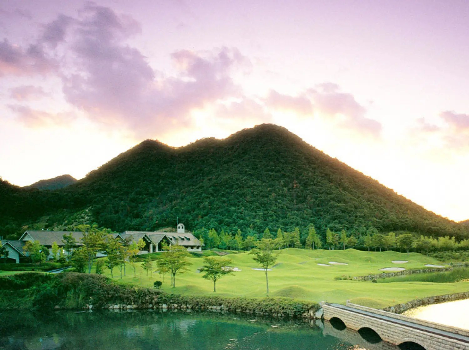 Kyushu golf holidays