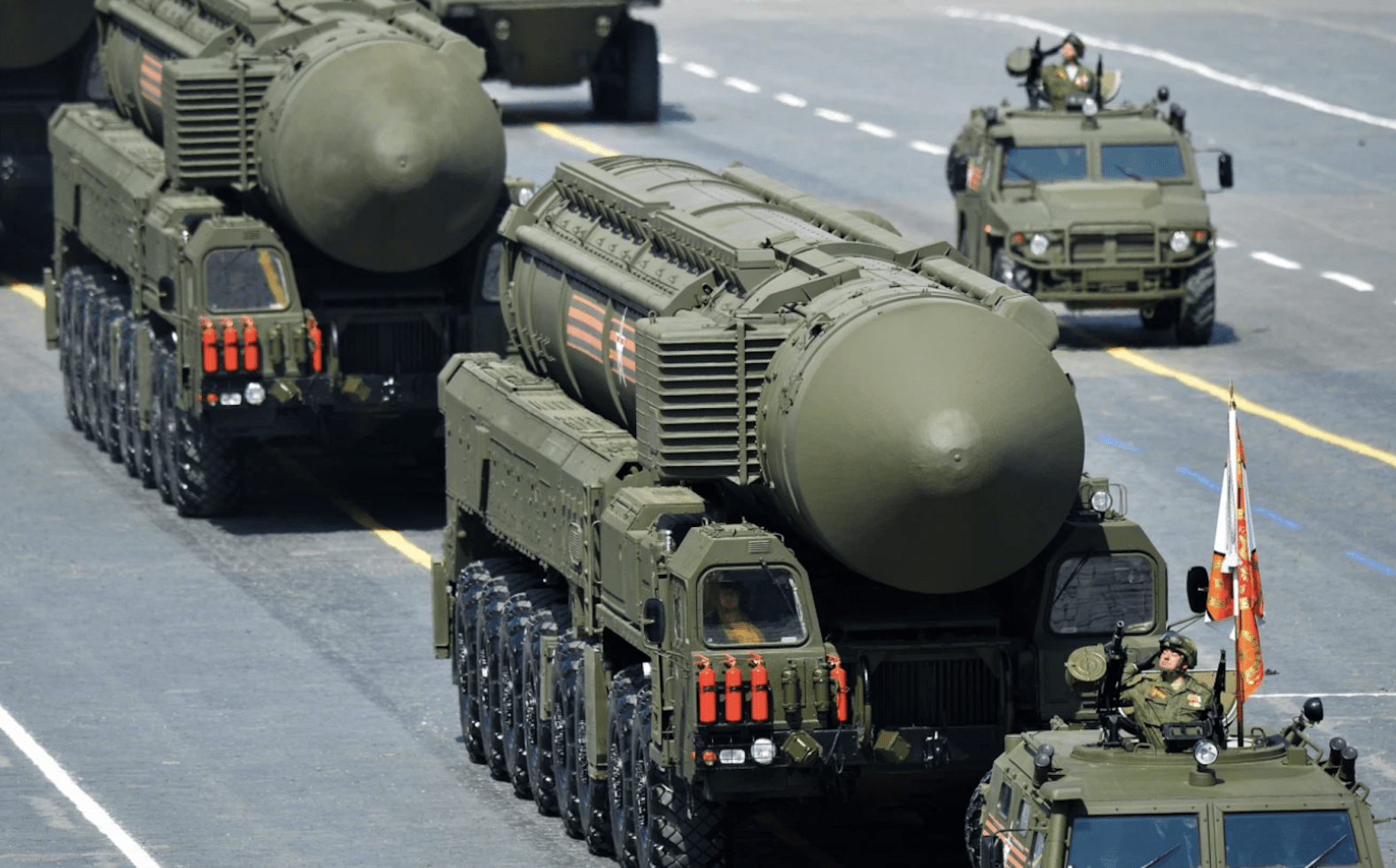 How Biden is and isn’t responding to Putin’s nuclear threat