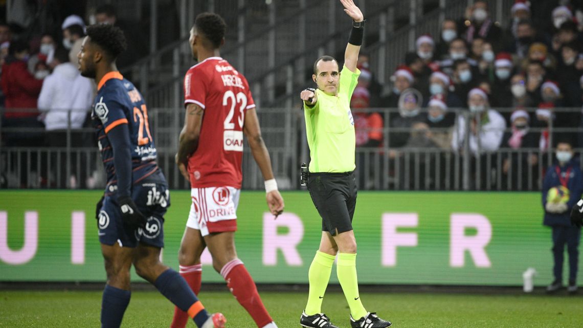 ASM-SDR : Benoît Millot au sifflet ASM-SDR : Benoît Millot au sifflet