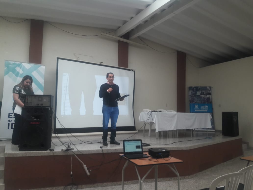 FORO DE PARTICIPACIÓN Y CONTROL SOCIAL EN PUENTE ARANDA